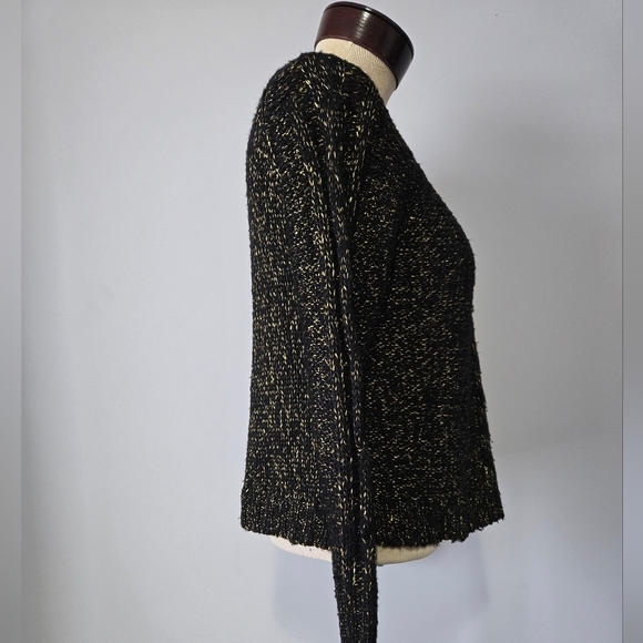 QED LONDON Black and Gold Knit Sweater. Size Small - Picture 4 of 9